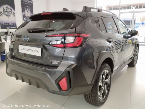 Subaru Crosstrek 2.0i Hybrid CVT 136cv ACTIVE - Badalona