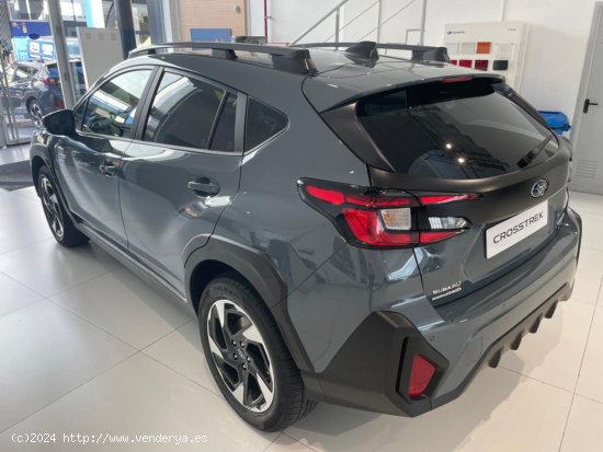 Subaru Crosstrek 2.0i Hybrid CVT 136cv TOURING - Badalona