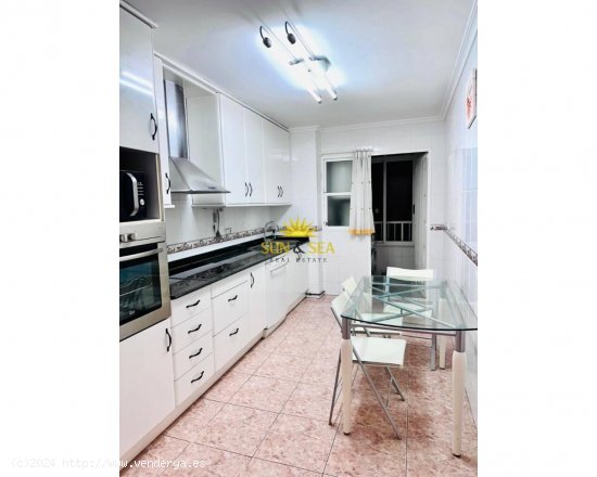 Apartamento en alquiler en Elche (Alicante)