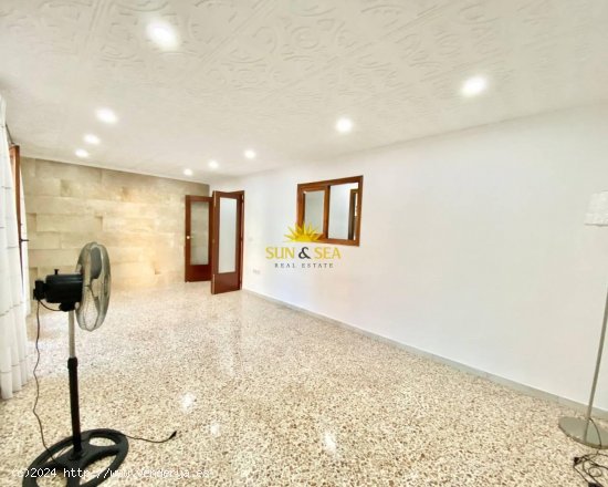 Apartamento en alquiler en Torrevieja (Alicante)