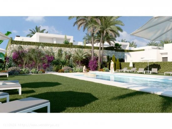 Villa en venta en Algorfa (Alicante)