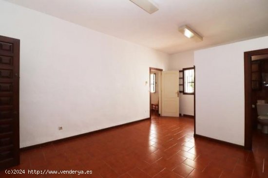 Local en venta en Fuengirola (Málaga)