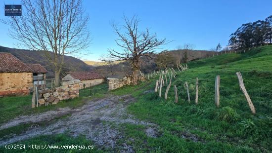 Se Vende en Arenas de Iguña - CANTABRIA