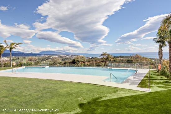 Apartamento ático con solarium en Casares - MALAGA