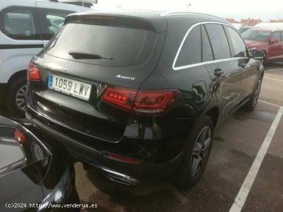 Mercedes Clase GLC 300 de 4 MATIC AMG LINE+PAQUETE VENTAJAS - Ponteareas