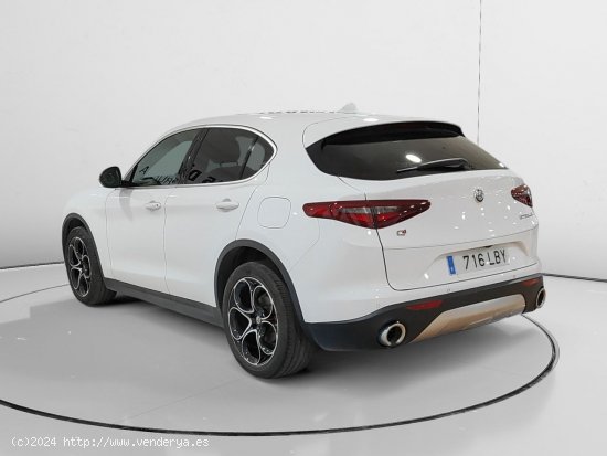 Alfa Romeo Stelvio Executive 4WD - Madrid