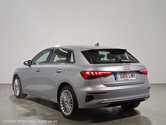 Audi A3 Sportback 35 TDI Advanced - 