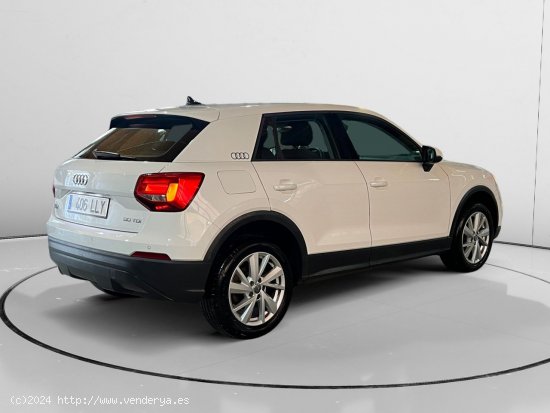 Audi Q2 30 TDI Advanced - 