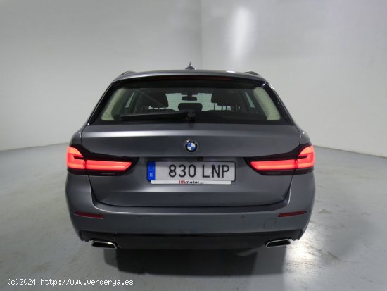 BMW Serie 5 520d - 