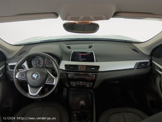 BMW X1 sDrive 18i Advantage - Murcia