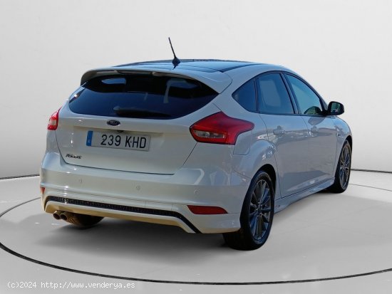 Ford Focus ST-Line - Zaragoza