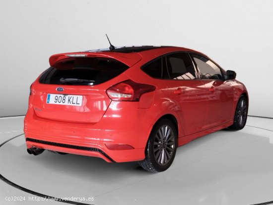 Ford Focus ST-Line R&B - 