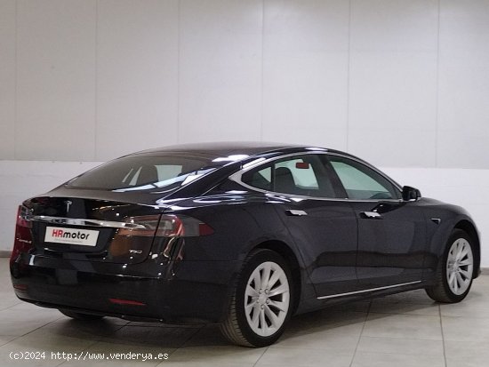 Tesla Model  S AWD - Barcelona