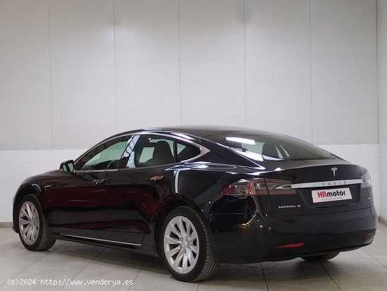 Tesla Model  S AWD - Barcelona