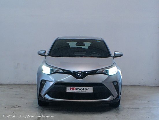 Toyota C-HR Hybrid Active - Pamplona