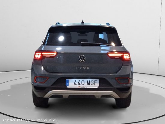 Volkswagen T-Roc Life - Pamplona