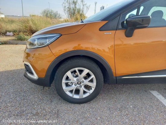 Renault Captur 0.9 TCE LIMITED (EU6C) - LEGANES