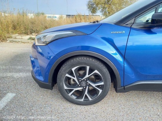 Toyota C-HR 1.8 125H Advance - Leganes