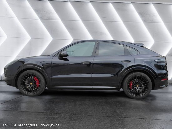 Porsche Cayenne Coupé GTS - Marbella