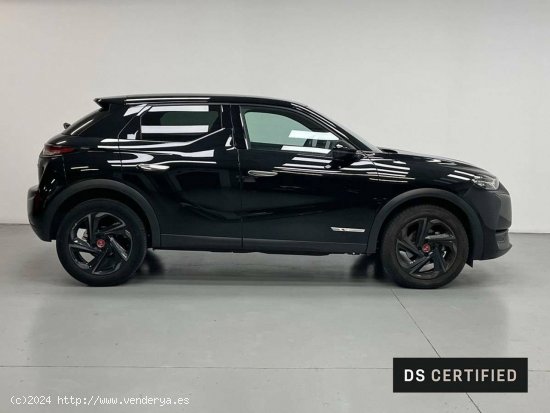 DS Automobiles DS 3 Crossback  BlueHDi 96 kW Auto Performance Line - Girona