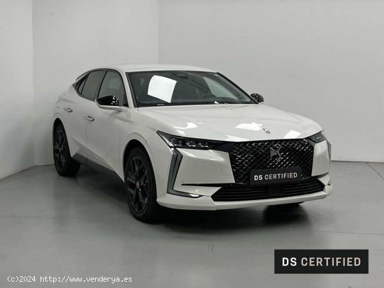 DS Automobiles DS 4  E-TENSE 225 PERFORMANCE LINE + PERFORMANCE LINE+ - Girona