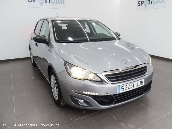 Peugeot 308  Nuevo 308 5p  1.2 PureTech 82 Access - València