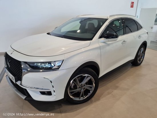 DS Automobiles DS 7 Crossback E-Tense 1.6 E-Tense 300 GRAND CHIC Auto 4WD todoterreno 221kW 5P autom