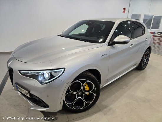 Alfa Romeo Stelvio 2.2 DIÉSEL 154KW (210CV) VELOCE Q4 - BADAJOZ