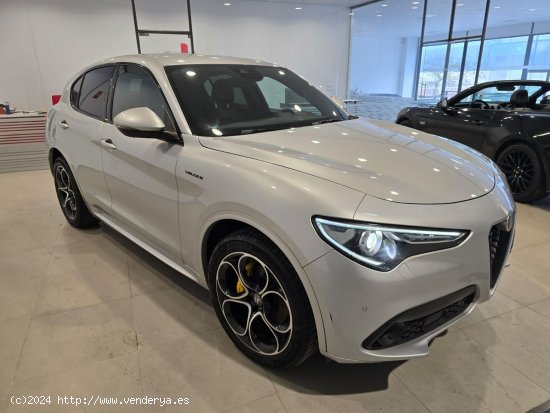 Alfa Romeo Stelvio 2.2 DIÉSEL 154KW (210CV) VELOCE Q4 - BADAJOZ