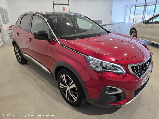 Peugeot 3008 130 S&S 6 Vel. MAN. ?6.3 ( . ) - BADAJOZ