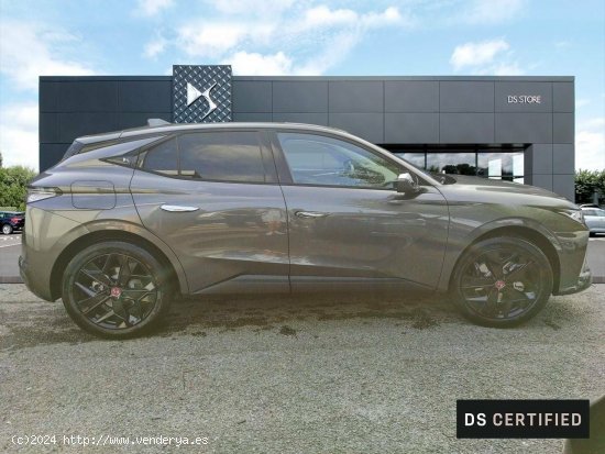 DS Automobiles DS 4  E-TENSE 225 PERFORMANCE LINE + Performance Line+ - Donostia