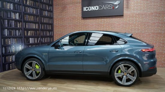 Porsche Cayenne Coupé E-Hybrid - MURCIA