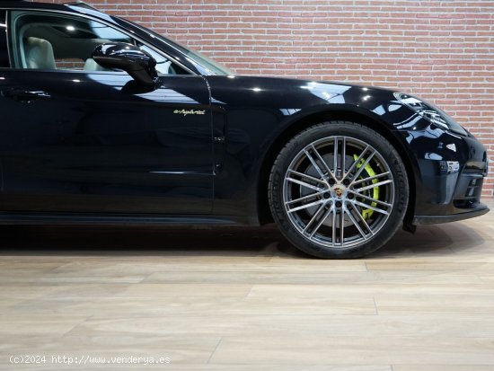 Porsche Panamera 4 E-Hybrid - MURCIA