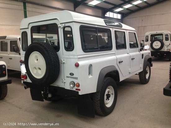 Land-Rover Defender Defender 110 SW E - VILLANUEVA DE CORDOBA