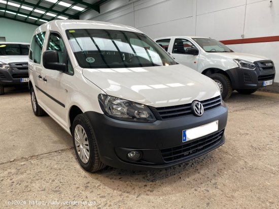 Volkswagen Caddy 1.6 tdi combi - VILLANUEVA DE CORDOBA