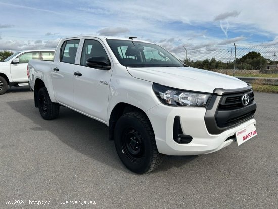  Toyota Hilux 2.4 D4D GX DOBLE CABINA - VILLANUEVA DE CORDOBA 