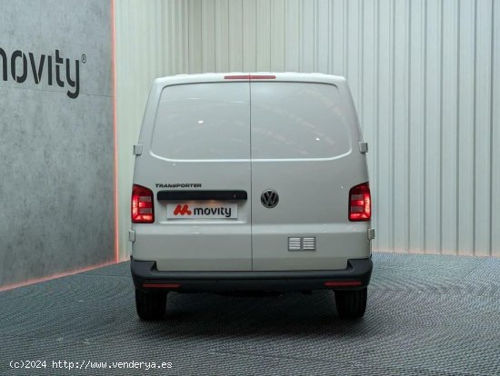 Volkswagen Transporter 2.0 TDI 102CV L1H1 - Lugo