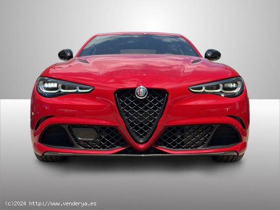 Alfa Romeo Giulia Quadrifoglio Verde 2.9 V6 BI-TURBO 520 CV - Sevilla