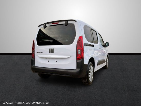 Fiat Doblò Nuevo Talla M 1.5Td 100CV MT6 - Sevilla