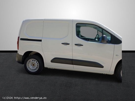 Opel Combo Cargo 1.5TD 100 CV MT6 - Sevilla