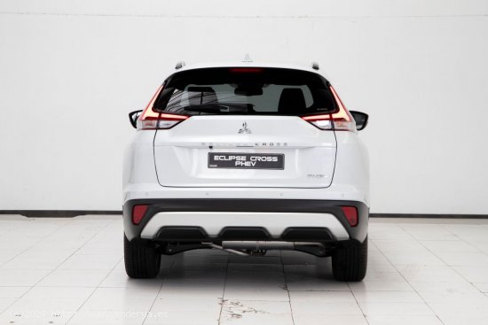 Mitsubishi Eclipse Cross 2.4 PHEV Kaiteki Auto 4WD - Santander