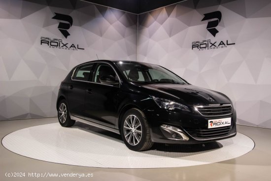 Peugeot 308 5p Active 1.6 BlueHDi 120 - Lugo