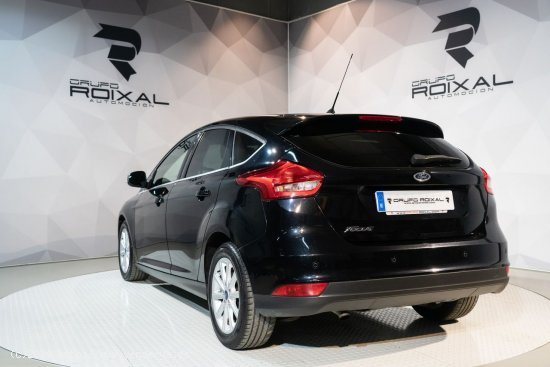 Ford Focus 1.6 TDCi 115cv Titanium IMPECABLE ESTADO - Lugo