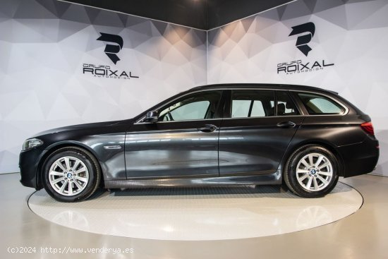 BMW Serie 5 Touring 520d XDRIVE IMPECABLE ESTADO - Lugo