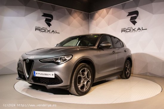  Alfa Romeo Stelvio 2.2 190 cv Q4 AT8 SPORT TECH IMPECABLE ESTADO - Lugo 