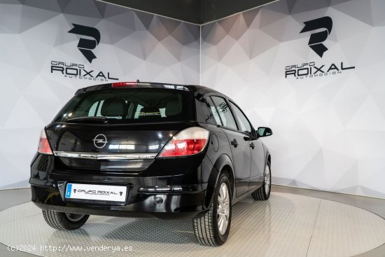 Opel Astra 1.9 CDTI ELEGANCE UNICO PROPIETARIO - Lugo