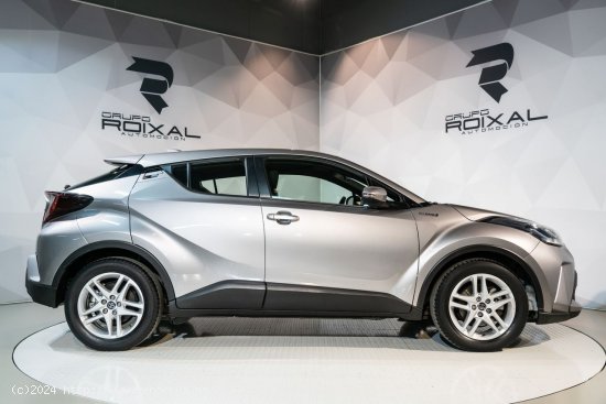 Toyota C-HR 1.8 HYBRID 125 EXCELENTE ESTADO - Lugo