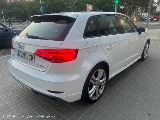 Audi A3 Sportback TFSI Sline - Viladecans