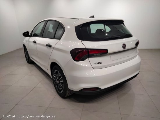 Fiat Tipo HB Diesel 1.6 97kW (130CV) manual - VITORIA