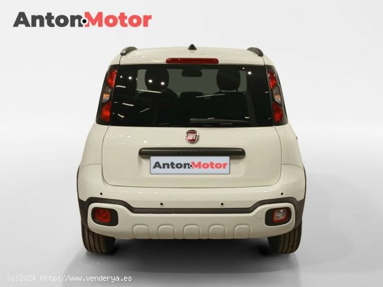 Fiat Panda Pandina 1.0 Hybrid 51kW (70cv) - VITORIA